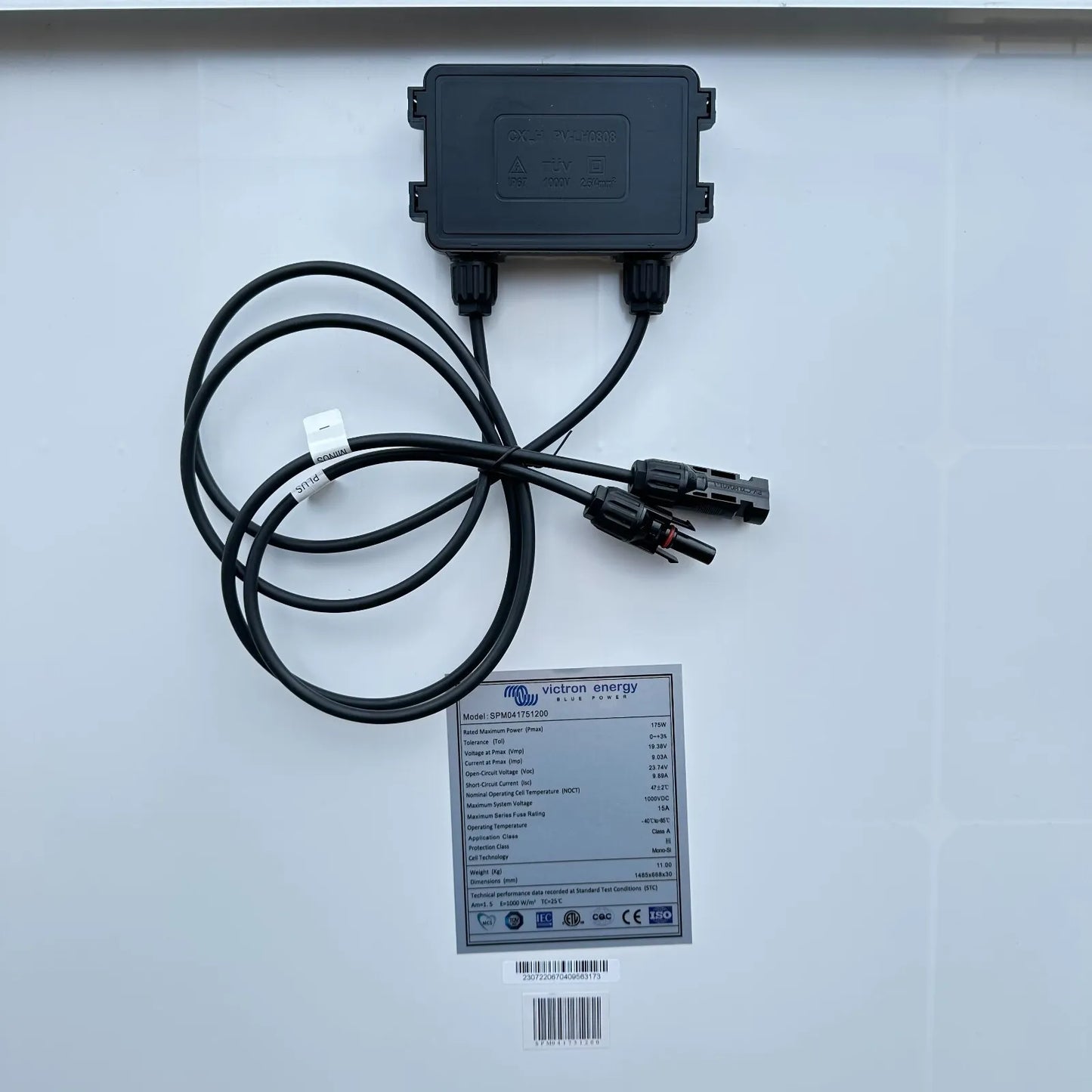 Victron 185W Monocrystalline Solar Panel - 12V (1485mm x 668mm x 30mm)