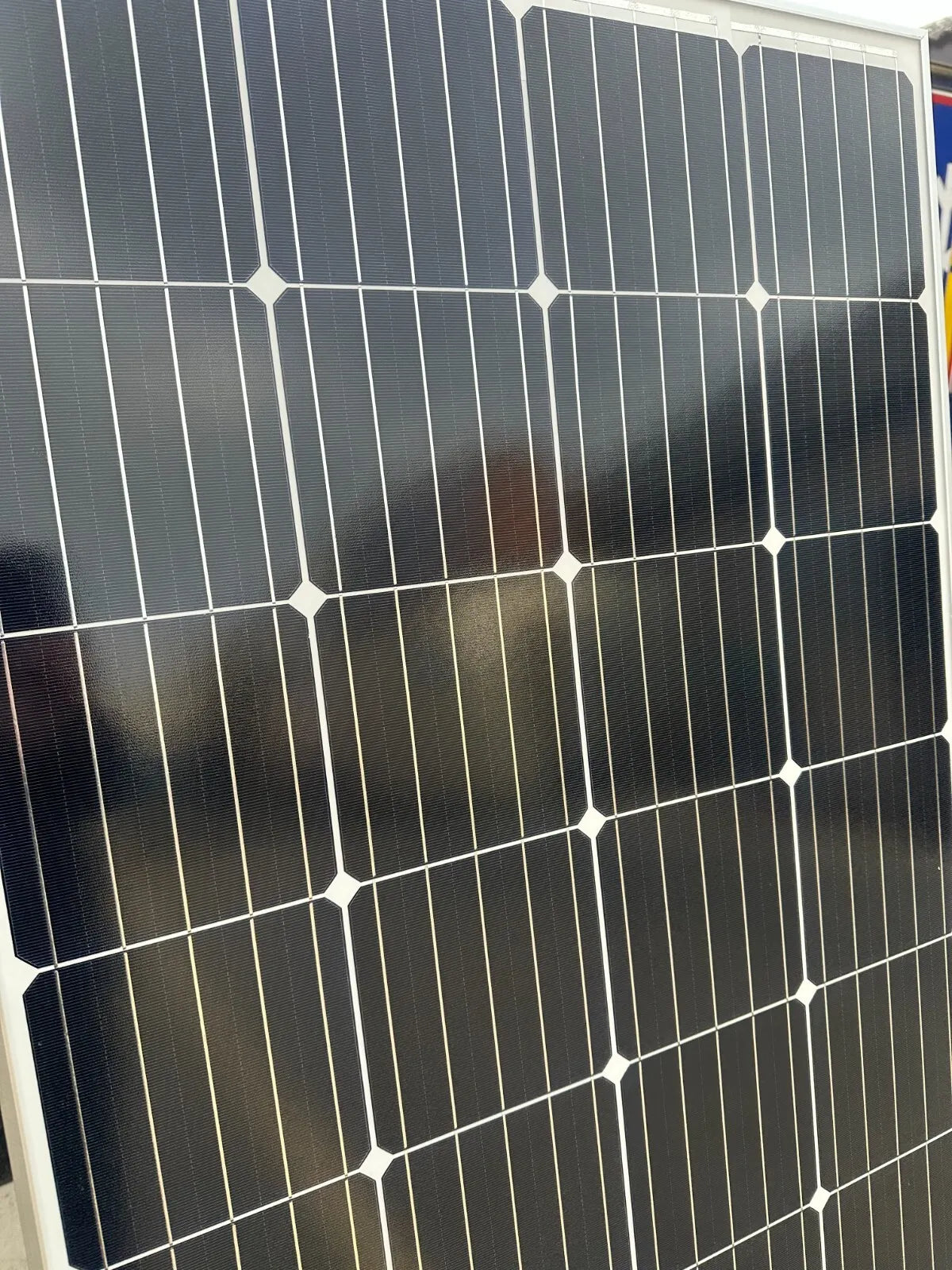 Victron 185W Monocrystalline Solar Panel - 12V (1485mm x 668mm x 30mm)